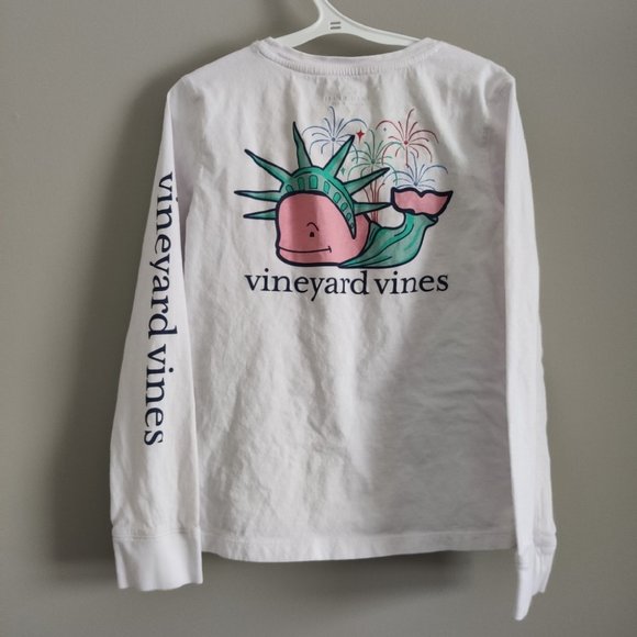 Vineyard Vines NYC Statue of Liberty Whale White Crew Long Sleeve Size Small - Picture 5 of 7